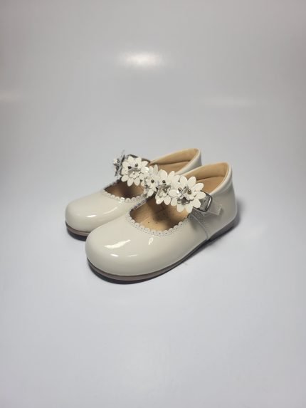 Sapato Clássico Charol Beach Bege IV